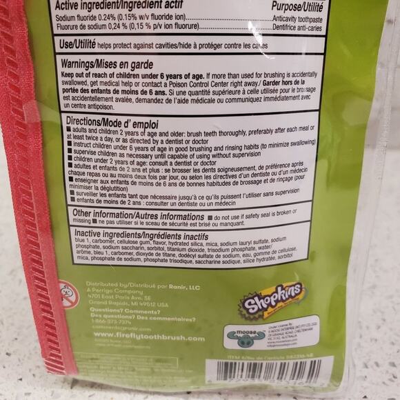 Shopkins Toothbrush Oral Care Travel Kit Childrens Toothbrush Travel Set - Picture 8 of 9